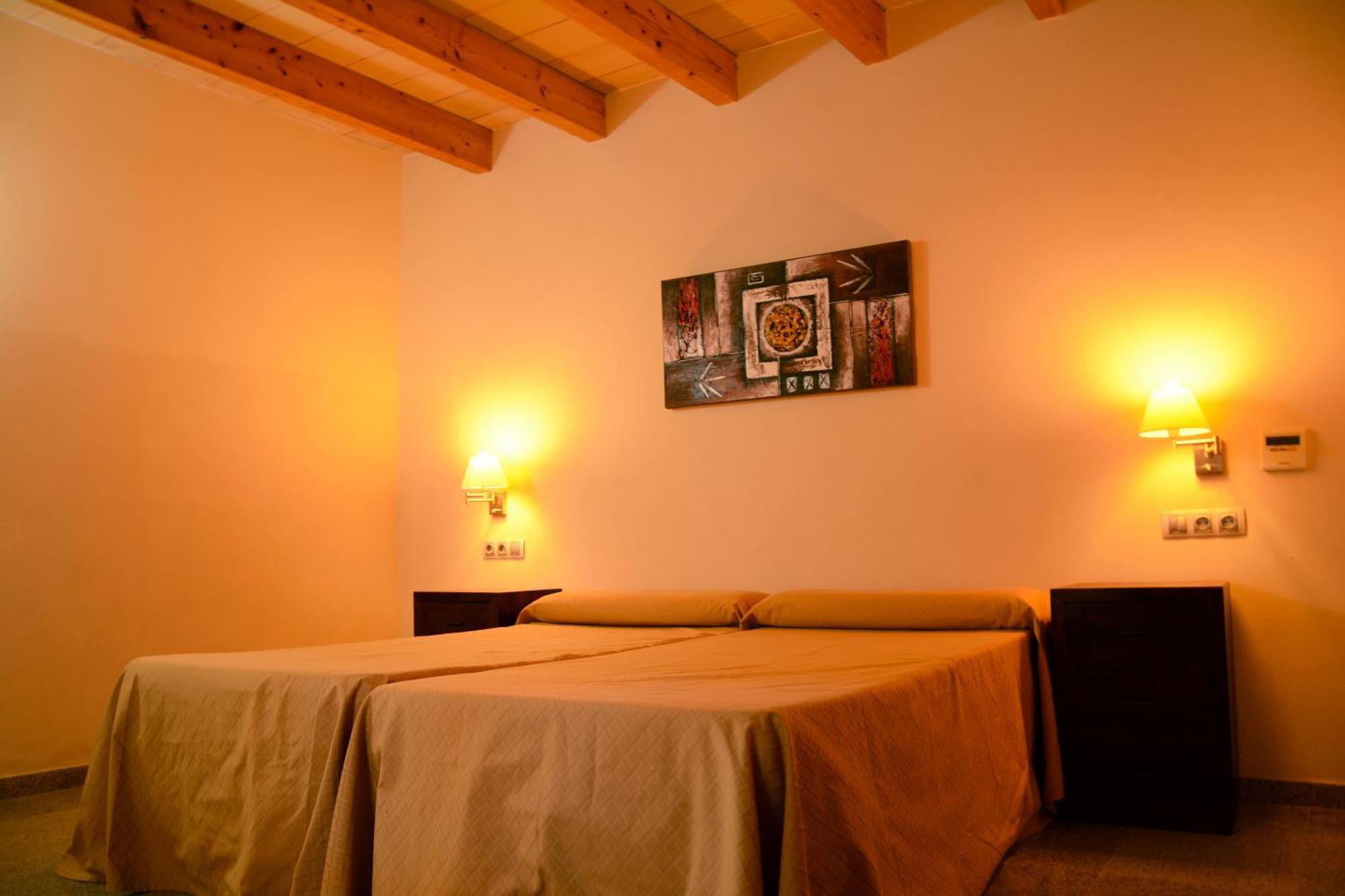 Agroturismo Son Burgues Петра Номер фото